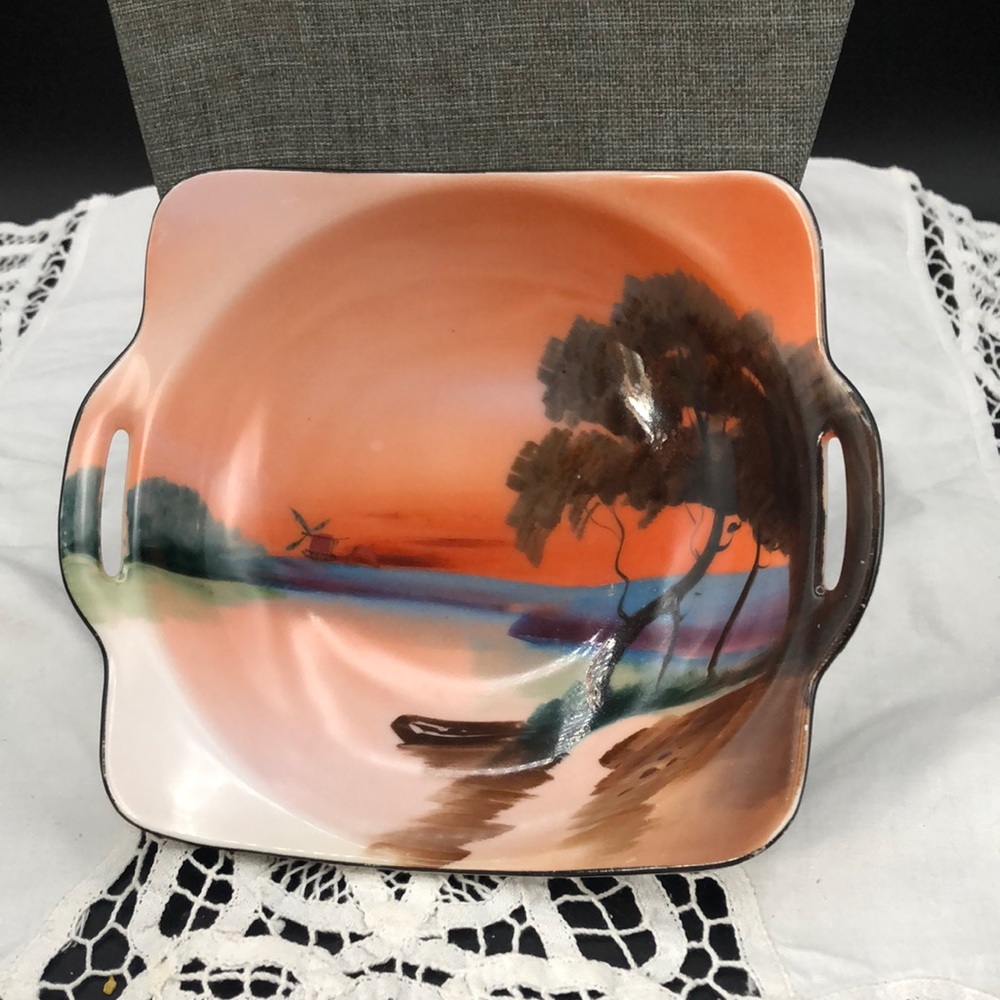 Vintage Noritake Morimura Hand Painted Nut /Candy Dish W/Handles Lake Scene